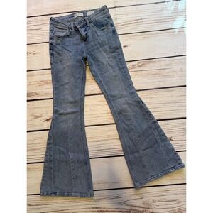 KanCan Signature Youth Girls Mid Rise Flare Jeans Light Wash Frayed Hem Blue